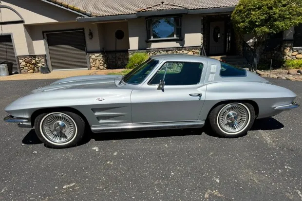 1964 Chevrolet Corvette Coupe
