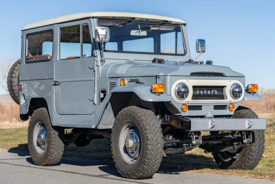 1968 Toyota Land Cruiser FJ40 2F-Powered 4×4